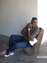 Moses Tolani