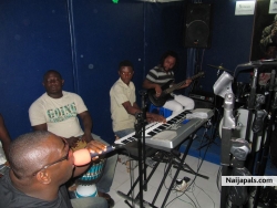 studio aza