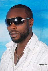 Kay Benjamin (uniquekay)