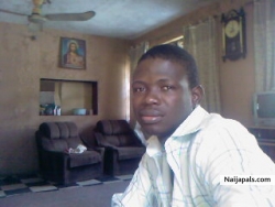 Akanni Olusegun aka freekysegx (freekysegxy)