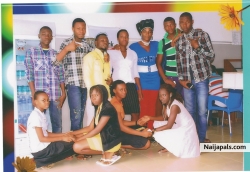 Miss Best De Hair Artiste/Magician