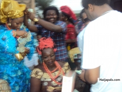 THIS NA 4 NIG