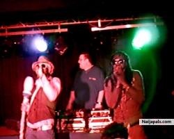 TUKLAN LIVE ON STAGE