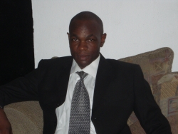 Kenny BIYI