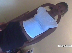 lois EDWIN 