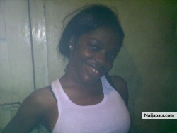 Smiling moi