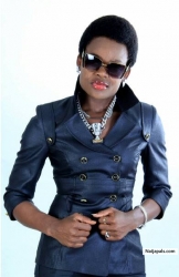 I don tire by Julliana Rowenah