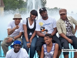 we @ll chillin at six flags