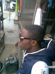 jst me #topiscolala  #zero worries