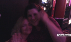my best friends come share my birthday 