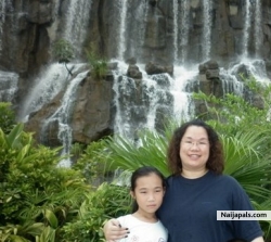 my liitle angel wit her ma