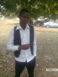 I'm Vickyxymo
