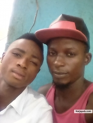 Young Kelly And Dj Set##kaduna Kanival.