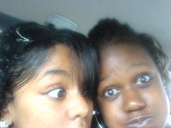 wt did i jus c? *i tink am crazyy*xoxox luv Tandie 2 bitsxoxox