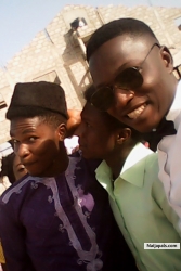 Francis Ishaku (pikin1000)