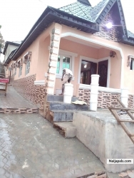 Mobolaji Joseph (Gradwetproduction)
