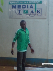 andrew (lesor)