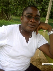 nere Sholu-Silva (babaneco)