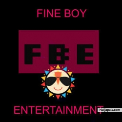Fine girl by Holazy