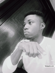 music is keeps me moving!!!