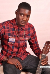Noah Ahmed (nonykings123)