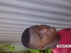 Adenekan (dapo_dada)