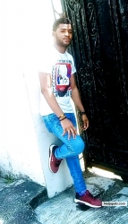 Happy Day here JohneryAdj OmobabaYellow