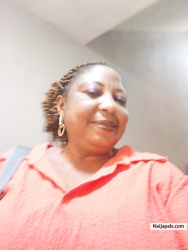 Lovely mee