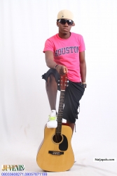 Phynix on guitar