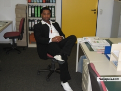 Simon Emereonye (sinclair007)