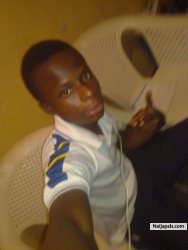 Emmanuel emenike uzoma (Emmanuelu)