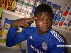 azeez   afeez   abiodun (apomicity1)