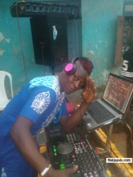 dj1000