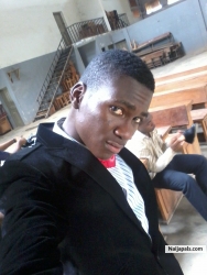 ajayi olubiyi (biyibboy)