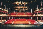 VENUE OF R&B MEGASTAR (BIG STAGE LEVEL)