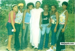 ME AND THE HOTTIES!