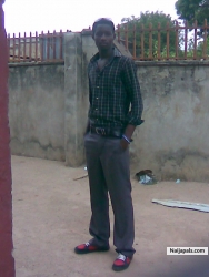 Victor mbaka (Drexilla)