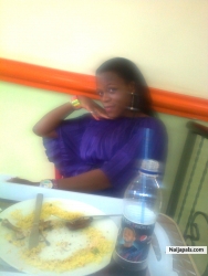 Charity Akpo (cherry5683)