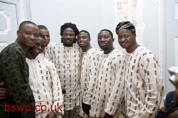 awon boys yi ti ni money innit?