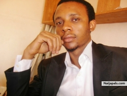 Bunmi Akande (reignD)