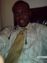 see d CEO pose... lol