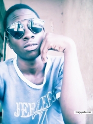 Blurth Boy001