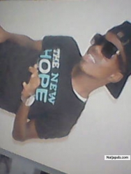 HOLLASKI EYENA