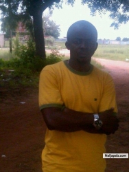 emelieze chuks (smilingchuks)