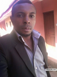 lewis egbi (pheye09)