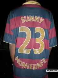 n dis r my real middle n surname