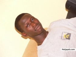 olushola Olumide (middylek)