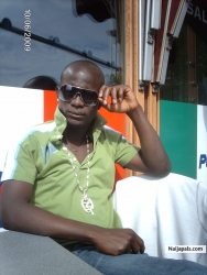 Usman (usmank244)