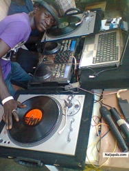 dj dino dee (djdinodee)