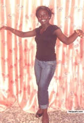 Fisayo Adewoyin 